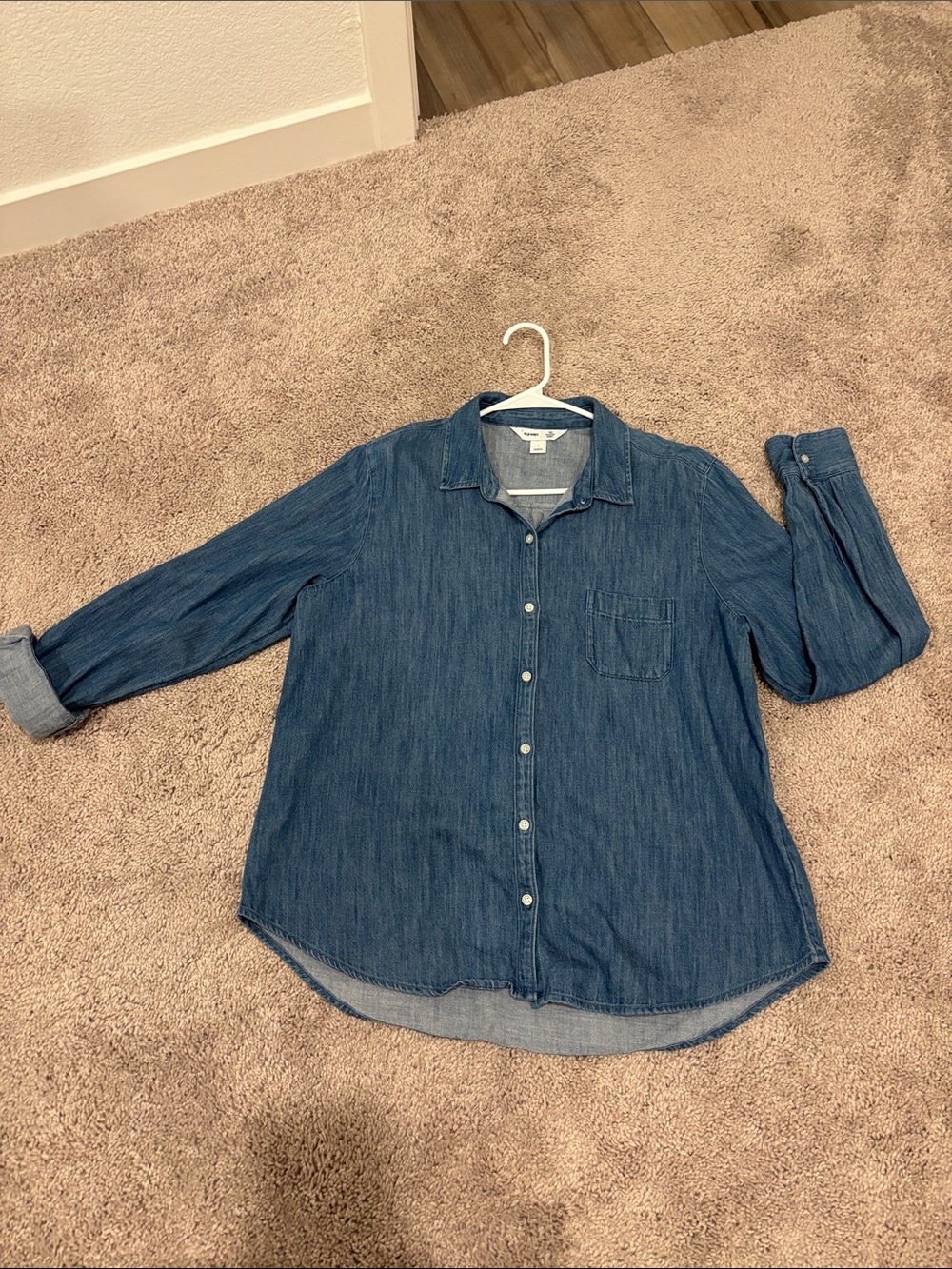 Old Navy Women’s Blue Denim Button-Up Shirt